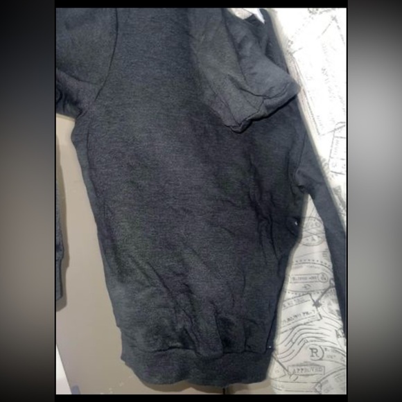 Brand new HH hoodie - Picture 2 of 4